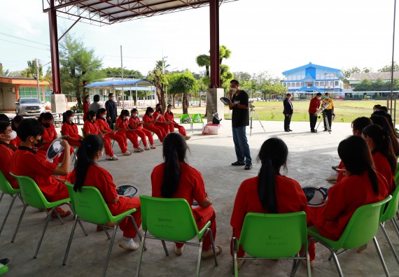 ภาพกิจกรรม   คณะวิทยาศาสตร์และเทคโนโลยี จัดกิจกรรมค่ายวิทยาศาสตร์สัญจร ปีการศึกษา 2565 ให้กับนักเรียนระดับชั้นมัธยมศึกษาตอนปลาย โรงเรียนพรานกระต่ายพิทยาคม
