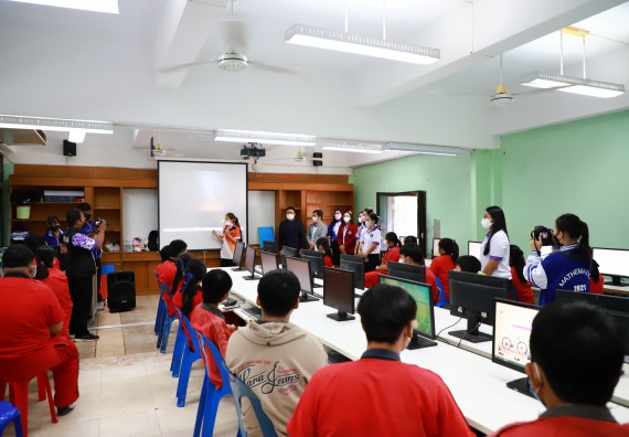 ภาพกิจกรรม   คณะวิทยาศาสตร์และเทคโนโลยี จัดกิจกรรมค่ายวิทยาศาสตร์สัญจร ปีการศึกษา 2565 ให้กับนักเรียนระดับชั้นมัธยมศึกษาตอนปลาย โรงเรียนพรานกระต่ายพิทยาคม