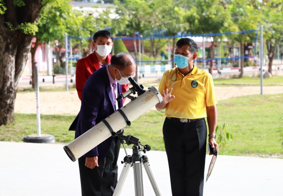 ภาพกิจกรรม   คณะวิทยาศาสตร์และเทคโนโลยี จัดกิจกรรมค่ายวิทยาศาสตร์สัญจร ปีการศึกษา 2565 ให้กับนักเรียนระดับชั้นมัธยมศึกษาตอนปลาย โรงเรียนพรานกระต่ายพิทยาคม