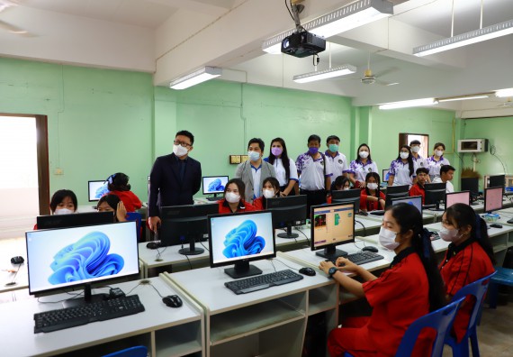 ภาพกิจกรรม   คณะวิทยาศาสตร์และเทคโนโลยี จัดกิจกรรมค่ายวิทยาศาสตร์สัญจร ปีการศึกษา 2565 ให้กับนักเรียนระดับชั้นมัธยมศึกษาตอนปลาย โรงเรียนพรานกระต่ายพิทยาคม