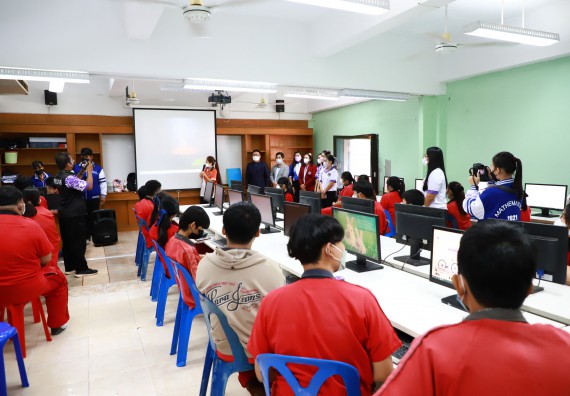 ภาพกิจกรรม   คณะวิทยาศาสตร์และเทคโนโลยี จัดกิจกรรมค่ายวิทยาศาสตร์สัญจร ปีการศึกษา 2565 ให้กับนักเรียนระดับชั้นมัธยมศึกษาตอนปลาย โรงเรียนพรานกระต่ายพิทยาคม