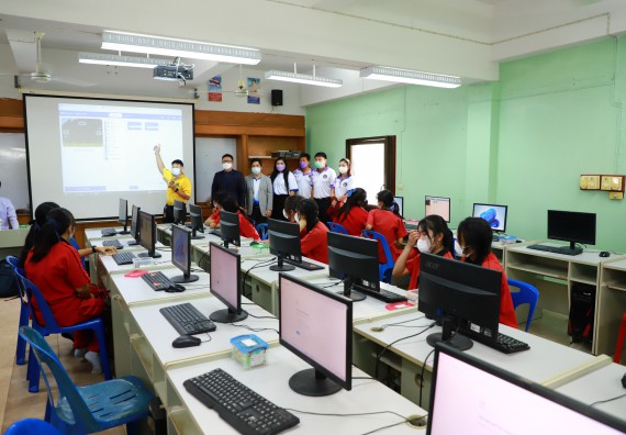 ภาพกิจกรรม   คณะวิทยาศาสตร์และเทคโนโลยี จัดกิจกรรมค่ายวิทยาศาสตร์สัญจร ปีการศึกษา 2565 ให้กับนักเรียนระดับชั้นมัธยมศึกษาตอนปลาย โรงเรียนพรานกระต่ายพิทยาคม