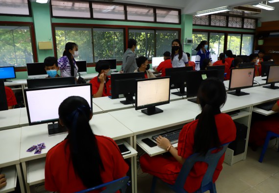 ภาพกิจกรรม   คณะวิทยาศาสตร์และเทคโนโลยี จัดกิจกรรมค่ายวิทยาศาสตร์สัญจร ปีการศึกษา 2565 ให้กับนักเรียนระดับชั้นมัธยมศึกษาตอนปลาย โรงเรียนพรานกระต่ายพิทยาคม