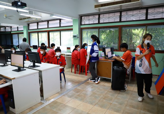 ภาพกิจกรรม   คณะวิทยาศาสตร์และเทคโนโลยี จัดกิจกรรมค่ายวิทยาศาสตร์สัญจร ปีการศึกษา 2565 ให้กับนักเรียนระดับชั้นมัธยมศึกษาตอนปลาย โรงเรียนพรานกระต่ายพิทยาคม