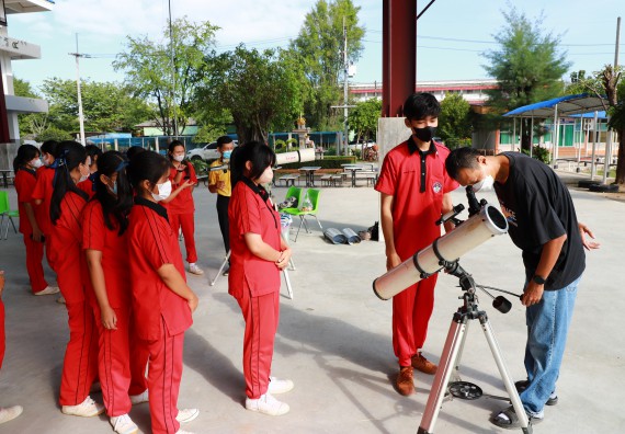 ภาพกิจกรรม   คณะวิทยาศาสตร์และเทคโนโลยี จัดกิจกรรมค่ายวิทยาศาสตร์สัญจร ปีการศึกษา 2565 ให้กับนักเรียนระดับชั้นมัธยมศึกษาตอนปลาย โรงเรียนพรานกระต่ายพิทยาคม