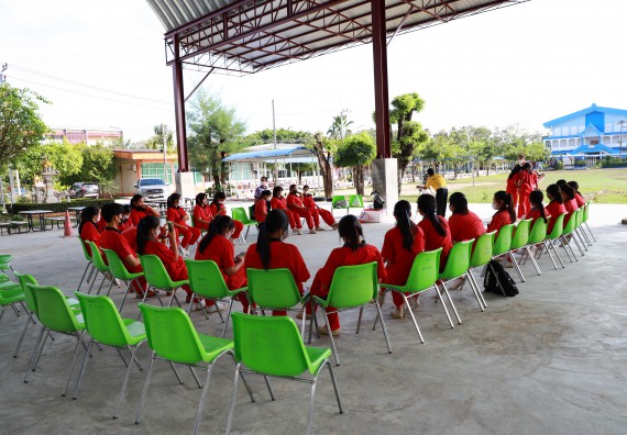 ภาพกิจกรรม   คณะวิทยาศาสตร์และเทคโนโลยี จัดกิจกรรมค่ายวิทยาศาสตร์สัญจร ปีการศึกษา 2565 ให้กับนักเรียนระดับชั้นมัธยมศึกษาตอนปลาย โรงเรียนพรานกระต่ายพิทยาคม