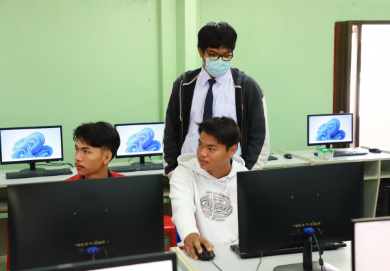 ภาพกิจกรรม   คณะวิทยาศาสตร์และเทคโนโลยี จัดกิจกรรมค่ายวิทยาศาสตร์สัญจร ปีการศึกษา 2565 ให้กับนักเรียนระดับชั้นมัธยมศึกษาตอนปลาย โรงเรียนพรานกระต่ายพิทยาคม