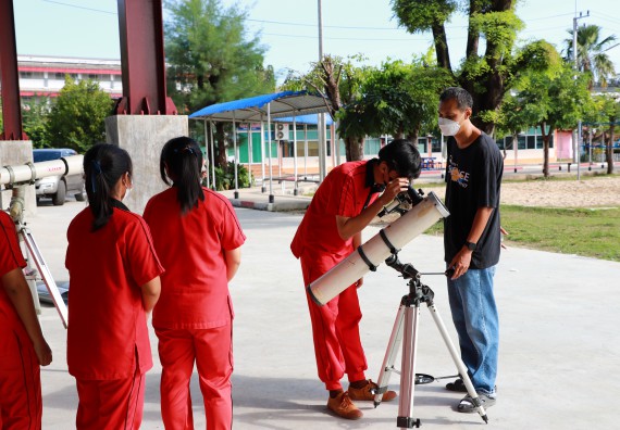 ภาพกิจกรรม   คณะวิทยาศาสตร์และเทคโนโลยี จัดกิจกรรมค่ายวิทยาศาสตร์สัญจร ปีการศึกษา 2565 ให้กับนักเรียนระดับชั้นมัธยมศึกษาตอนปลาย โรงเรียนพรานกระต่ายพิทยาคม