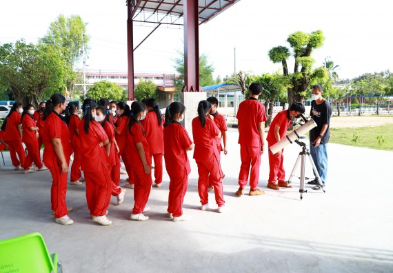 ภาพกิจกรรม   คณะวิทยาศาสตร์และเทคโนโลยี จัดกิจกรรมค่ายวิทยาศาสตร์สัญจร ปีการศึกษา 2565 ให้กับนักเรียนระดับชั้นมัธยมศึกษาตอนปลาย โรงเรียนพรานกระต่ายพิทยาคม