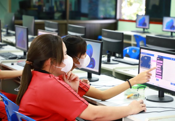 ภาพกิจกรรม   คณะวิทยาศาสตร์และเทคโนโลยี จัดกิจกรรมค่ายวิทยาศาสตร์สัญจร ปีการศึกษา 2565 ให้กับนักเรียนระดับชั้นมัธยมศึกษาตอนปลาย โรงเรียนพรานกระต่ายพิทยาคม