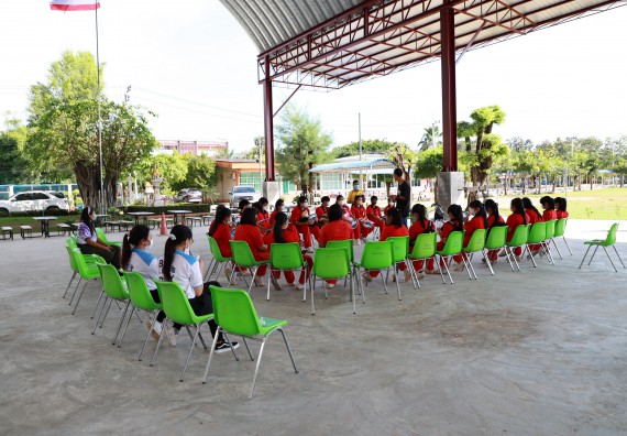 ภาพกิจกรรม   คณะวิทยาศาสตร์และเทคโนโลยี จัดกิจกรรมค่ายวิทยาศาสตร์สัญจร ปีการศึกษา 2565 ให้กับนักเรียนระดับชั้นมัธยมศึกษาตอนปลาย โรงเรียนพรานกระต่ายพิทยาคม