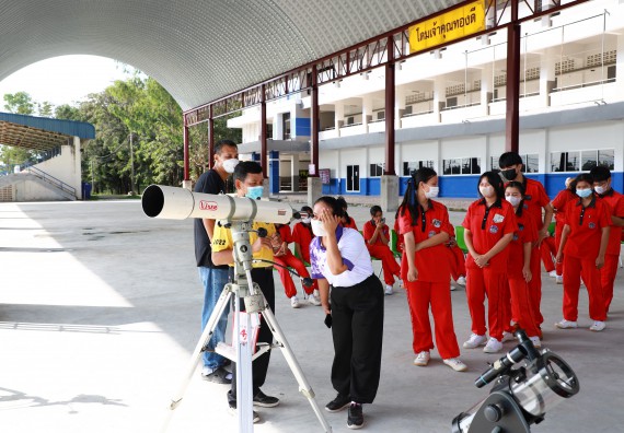 ภาพกิจกรรม   คณะวิทยาศาสตร์และเทคโนโลยี จัดกิจกรรมค่ายวิทยาศาสตร์สัญจร ปีการศึกษา 2565 ให้กับนักเรียนระดับชั้นมัธยมศึกษาตอนปลาย โรงเรียนพรานกระต่ายพิทยาคม