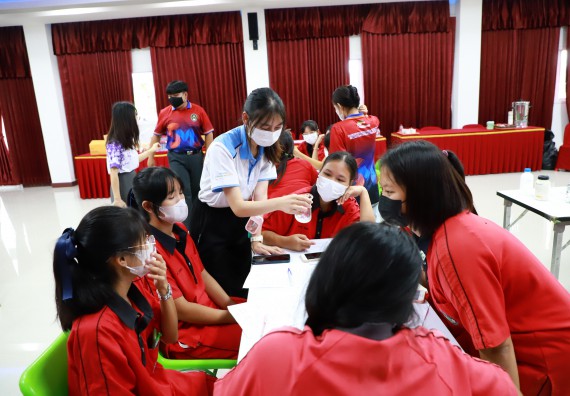 ภาพกิจกรรม   คณะวิทยาศาสตร์และเทคโนโลยี จัดกิจกรรมค่ายวิทยาศาสตร์สัญจร ปีการศึกษา 2565 ให้กับนักเรียนระดับชั้นมัธยมศึกษาตอนปลาย โรงเรียนพรานกระต่ายพิทยาคม