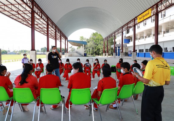 ภาพกิจกรรม   คณะวิทยาศาสตร์และเทคโนโลยี จัดกิจกรรมค่ายวิทยาศาสตร์สัญจร ปีการศึกษา 2565 ให้กับนักเรียนระดับชั้นมัธยมศึกษาตอนปลาย โรงเรียนพรานกระต่ายพิทยาคม