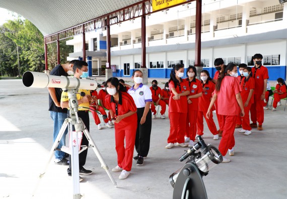 ภาพกิจกรรม   คณะวิทยาศาสตร์และเทคโนโลยี จัดกิจกรรมค่ายวิทยาศาสตร์สัญจร ปีการศึกษา 2565 ให้กับนักเรียนระดับชั้นมัธยมศึกษาตอนปลาย โรงเรียนพรานกระต่ายพิทยาคม