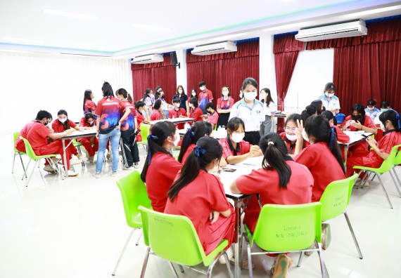 ภาพกิจกรรม   คณะวิทยาศาสตร์และเทคโนโลยี จัดกิจกรรมค่ายวิทยาศาสตร์สัญจร ปีการศึกษา 2565 ให้กับนักเรียนระดับชั้นมัธยมศึกษาตอนปลาย โรงเรียนพรานกระต่ายพิทยาคม