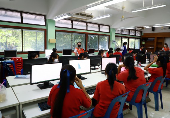 ภาพกิจกรรม   คณะวิทยาศาสตร์และเทคโนโลยี จัดกิจกรรมค่ายวิทยาศาสตร์สัญจร ปีการศึกษา 2565 ให้กับนักเรียนระดับชั้นมัธยมศึกษาตอนปลาย โรงเรียนพรานกระต่ายพิทยาคม