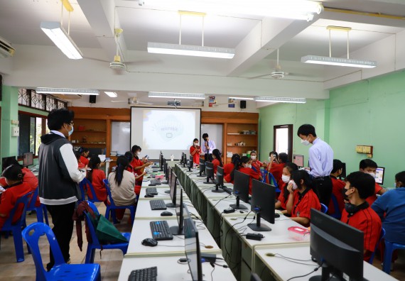 ภาพกิจกรรม   คณะวิทยาศาสตร์และเทคโนโลยี จัดกิจกรรมค่ายวิทยาศาสตร์สัญจร ปีการศึกษา 2565 ให้กับนักเรียนระดับชั้นมัธยมศึกษาตอนปลาย โรงเรียนพรานกระต่ายพิทยาคม