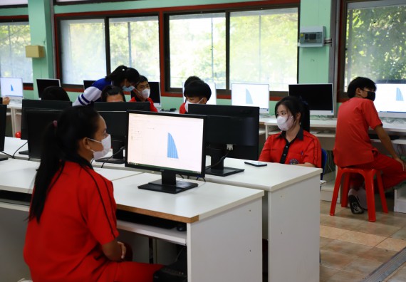 ภาพกิจกรรม   คณะวิทยาศาสตร์และเทคโนโลยี จัดกิจกรรมค่ายวิทยาศาสตร์สัญจร ปีการศึกษา 2565 ให้กับนักเรียนระดับชั้นมัธยมศึกษาตอนปลาย โรงเรียนพรานกระต่ายพิทยาคม