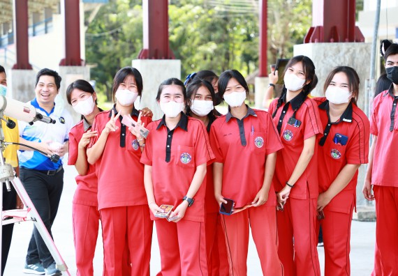 ภาพกิจกรรม   คณะวิทยาศาสตร์และเทคโนโลยี จัดกิจกรรมค่ายวิทยาศาสตร์สัญจร ปีการศึกษา 2565 ให้กับนักเรียนระดับชั้นมัธยมศึกษาตอนปลาย โรงเรียนพรานกระต่ายพิทยาคม