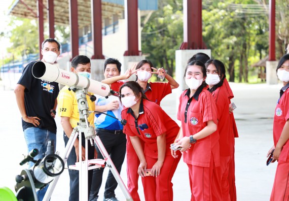 ภาพกิจกรรม   คณะวิทยาศาสตร์และเทคโนโลยี จัดกิจกรรมค่ายวิทยาศาสตร์สัญจร ปีการศึกษา 2565 ให้กับนักเรียนระดับชั้นมัธยมศึกษาตอนปลาย โรงเรียนพรานกระต่ายพิทยาคม