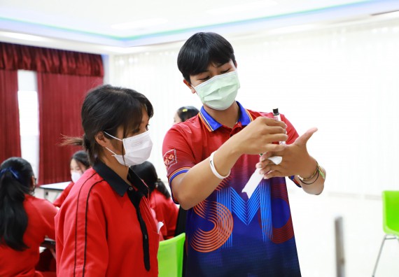 ภาพกิจกรรม   คณะวิทยาศาสตร์และเทคโนโลยี จัดกิจกรรมค่ายวิทยาศาสตร์สัญจร ปีการศึกษา 2565 ให้กับนักเรียนระดับชั้นมัธยมศึกษาตอนปลาย โรงเรียนพรานกระต่ายพิทยาคม