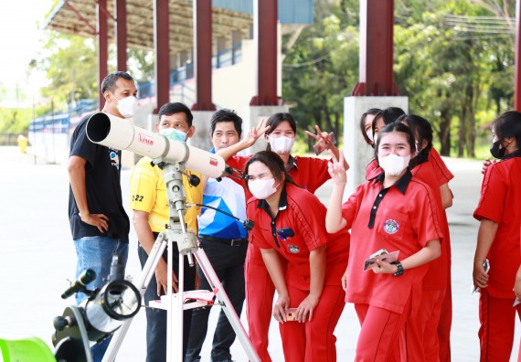 ภาพกิจกรรม   คณะวิทยาศาสตร์และเทคโนโลยี จัดกิจกรรมค่ายวิทยาศาสตร์สัญจร ปีการศึกษา 2565 ให้กับนักเรียนระดับชั้นมัธยมศึกษาตอนปลาย โรงเรียนพรานกระต่ายพิทยาคม