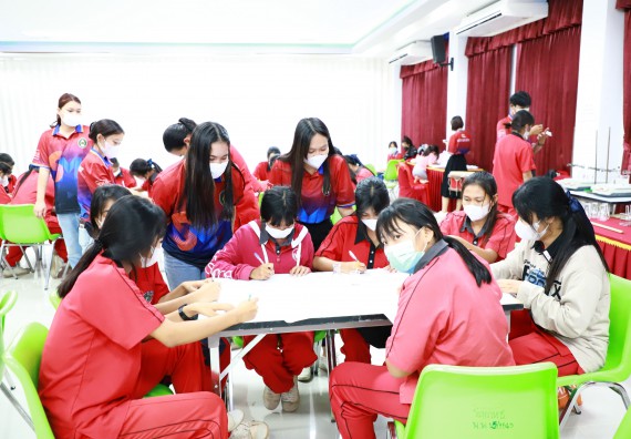 ภาพกิจกรรม   คณะวิทยาศาสตร์และเทคโนโลยี จัดกิจกรรมค่ายวิทยาศาสตร์สัญจร ปีการศึกษา 2565 ให้กับนักเรียนระดับชั้นมัธยมศึกษาตอนปลาย โรงเรียนพรานกระต่ายพิทยาคม