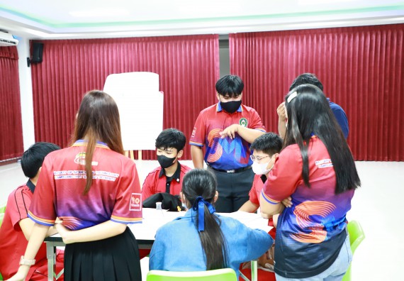 ภาพกิจกรรม   คณะวิทยาศาสตร์และเทคโนโลยี จัดกิจกรรมค่ายวิทยาศาสตร์สัญจร ปีการศึกษา 2565 ให้กับนักเรียนระดับชั้นมัธยมศึกษาตอนปลาย โรงเรียนพรานกระต่ายพิทยาคม