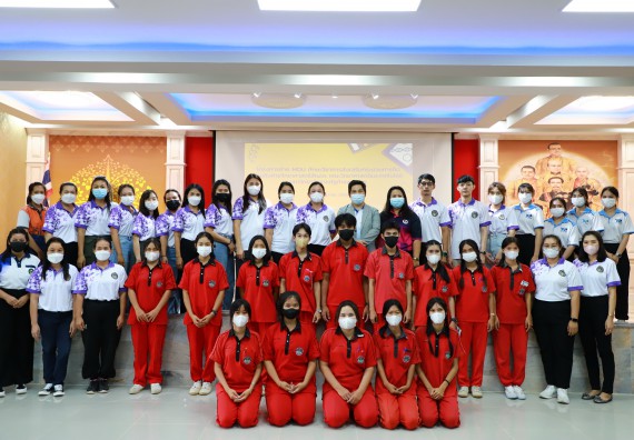 ภาพกิจกรรม   คณะวิทยาศาสตร์และเทคโนโลยี จัดกิจกรรมค่ายวิทยาศาสตร์สัญจร ปีการศึกษา 2565 ให้กับนักเรียนระดับชั้นมัธยมศึกษาตอนปลาย โรงเรียนพรานกระต่ายพิทยาคม