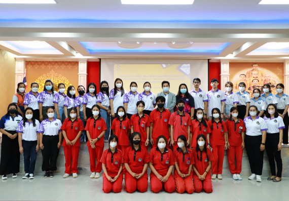 ภาพกิจกรรม   คณะวิทยาศาสตร์และเทคโนโลยี จัดกิจกรรมค่ายวิทยาศาสตร์สัญจร ปีการศึกษา 2565 ให้กับนักเรียนระดับชั้นมัธยมศึกษาตอนปลาย โรงเรียนพรานกระต่ายพิทยาคม