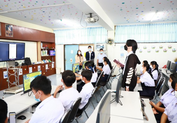 คณะวิทยาศาสตร์และเทคโนโลยี จัดกิจกรรมค่ายวิทยาศาสตร์สัญจร ปีการศึกษา 2565  โรงเรียนมัธยมพัชรกิติยาภา 2 กำแพงเพชร