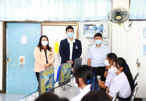 คณะวิทยาศาสตร์และเทคโนโลยี จัดกิจกรรมค่ายวิทยาศาสตร์สัญจร ปีการศึกษา 2565  โรงเรียนมัธยมพัชรกิติยาภา 2 กำแพงเพชร