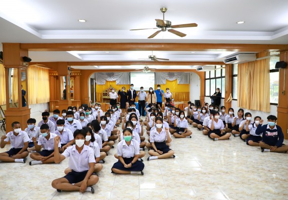 คณะวิทยาศาสตร์และเทคโนโลยี จัดกิจกรรมค่ายวิทยาศาสตร์สัญจร ปีการศึกษา 2565  โรงเรียนมัธยมพัชรกิติยาภา 2 กำแพงเพชร