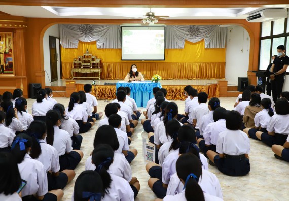 คณะวิทยาศาสตร์และเทคโนโลยี จัดกิจกรรมค่ายวิทยาศาสตร์สัญจร ปีการศึกษา 2565  โรงเรียนมัธยมพัชรกิติยาภา 2 กำแพงเพชร