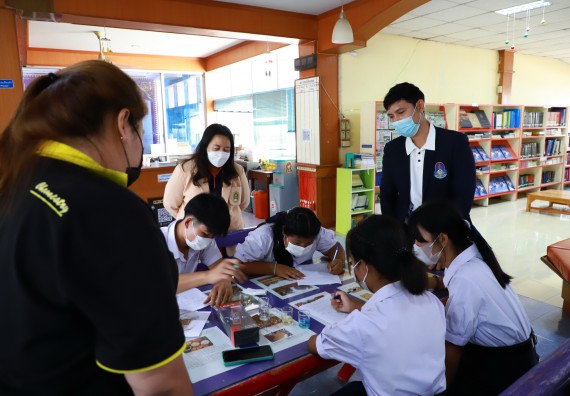 คณะวิทยาศาสตร์และเทคโนโลยี จัดกิจกรรมค่ายวิทยาศาสตร์สัญจร ปีการศึกษา 2565  โรงเรียนมัธยมพัชรกิติยาภา 2 กำแพงเพชร