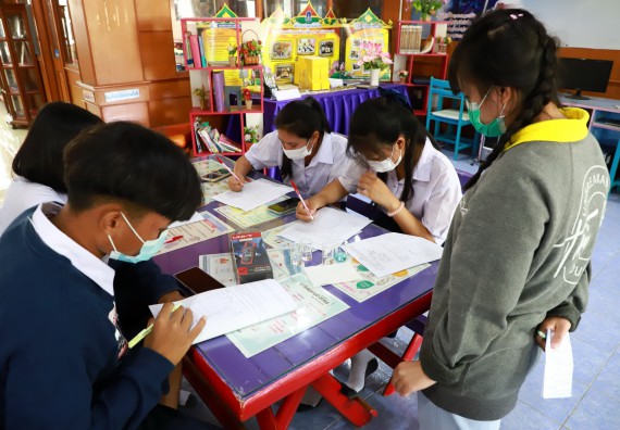 คณะวิทยาศาสตร์และเทคโนโลยี จัดกิจกรรมค่ายวิทยาศาสตร์สัญจร ปีการศึกษา 2565  โรงเรียนมัธยมพัชรกิติยาภา 2 กำแพงเพชร