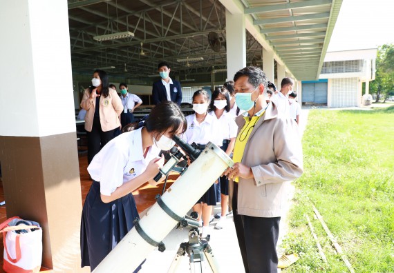 คณะวิทยาศาสตร์และเทคโนโลยี จัดกิจกรรมค่ายวิทยาศาสตร์สัญจร ปีการศึกษา 2565  โรงเรียนมัธยมพัชรกิติยาภา 2 กำแพงเพชร