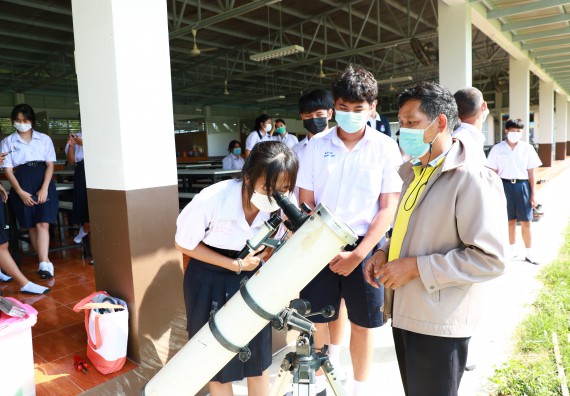 คณะวิทยาศาสตร์และเทคโนโลยี จัดกิจกรรมค่ายวิทยาศาสตร์สัญจร ปีการศึกษา 2565  โรงเรียนมัธยมพัชรกิติยาภา 2 กำแพงเพชร