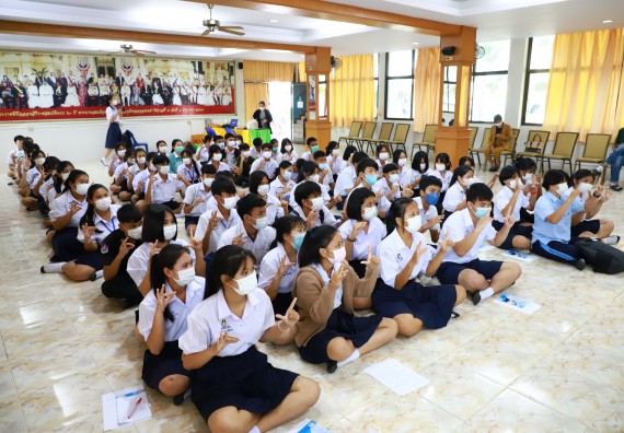 คณะวิทยาศาสตร์และเทคโนโลยี จัดกิจกรรมค่ายวิทยาศาสตร์สัญจร ปีการศึกษา 2565  โรงเรียนมัธยมพัชรกิติยาภา 2 กำแพงเพชร