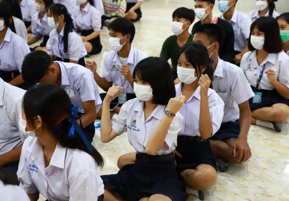 คณะวิทยาศาสตร์และเทคโนโลยี จัดกิจกรรมค่ายวิทยาศาสตร์สัญจร ปีการศึกษา 2565  โรงเรียนมัธยมพัชรกิติยาภา 2 กำแพงเพชร