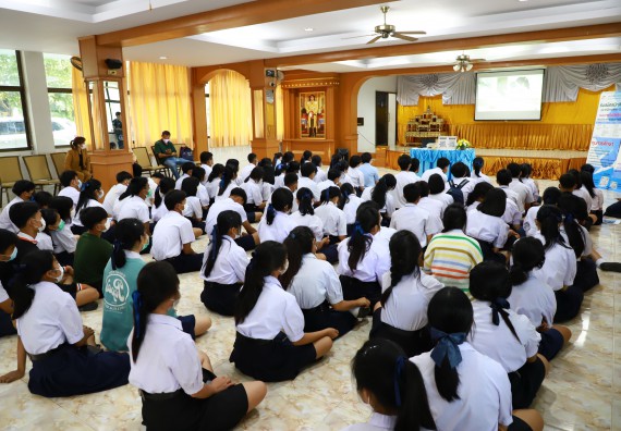 คณะวิทยาศาสตร์และเทคโนโลยี จัดกิจกรรมค่ายวิทยาศาสตร์สัญจร ปีการศึกษา 2565  โรงเรียนมัธยมพัชรกิติยาภา 2 กำแพงเพชร