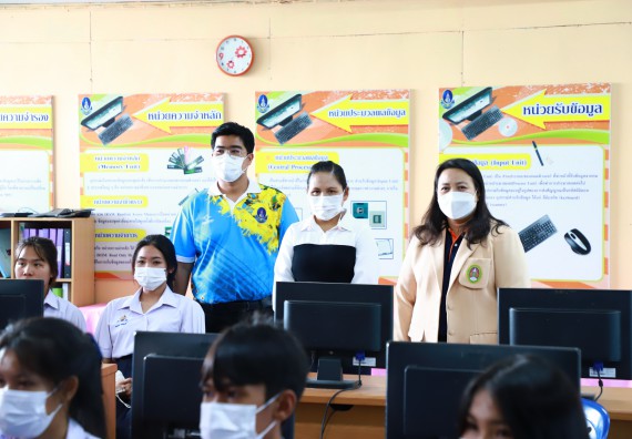 คณะวิทยาศาสตร์และเทคโนโลยี จัดกิจกรรมค่ายวิทยาศาสตร์สัญจร ปีการศึกษา 2565  โรงเรียนมัธยมพัชรกิติยาภา 2 กำแพงเพชร