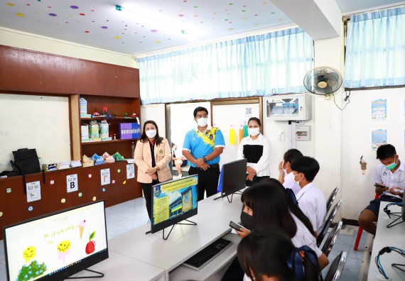 คณะวิทยาศาสตร์และเทคโนโลยี จัดกิจกรรมค่ายวิทยาศาสตร์สัญจร ปีการศึกษา 2565  โรงเรียนมัธยมพัชรกิติยาภา 2 กำแพงเพชร