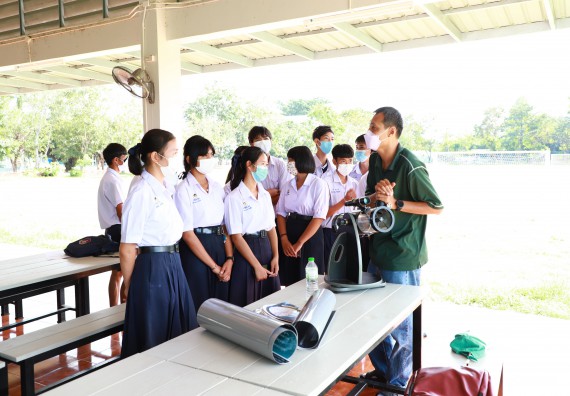 คณะวิทยาศาสตร์และเทคโนโลยี จัดกิจกรรมค่ายวิทยาศาสตร์สัญจร ปีการศึกษา 2565  โรงเรียนมัธยมพัชรกิติยาภา 2 กำแพงเพชร