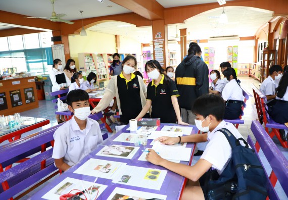 คณะวิทยาศาสตร์และเทคโนโลยี จัดกิจกรรมค่ายวิทยาศาสตร์สัญจร ปีการศึกษา 2565  โรงเรียนมัธยมพัชรกิติยาภา 2 กำแพงเพชร