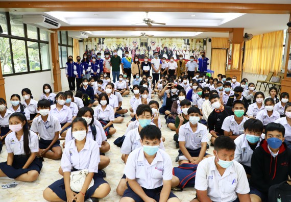 คณะวิทยาศาสตร์และเทคโนโลยี จัดกิจกรรมค่ายวิทยาศาสตร์สัญจร ปีการศึกษา 2565  โรงเรียนมัธยมพัชรกิติยาภา 2 กำแพงเพชร