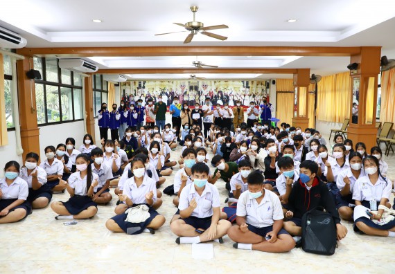 คณะวิทยาศาสตร์และเทคโนโลยี จัดกิจกรรมค่ายวิทยาศาสตร์สัญจร ปีการศึกษา 2565  โรงเรียนมัธยมพัชรกิติยาภา 2 กำแพงเพชร