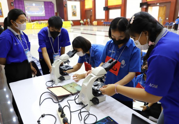 ภาพกิจกรรม  คณะวิทยาศาสตร์และเทคโนโลยี จัดกิจกรรมค่ายวิทยาศาสตร์เทคโนโลยีและดาราศาสตร์  โรงเรียนราชประชานุเคราะห์ 55