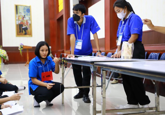 ภาพกิจกรรม  คณะวิทยาศาสตร์และเทคโนโลยี จัดกิจกรรมค่ายวิทยาศาสตร์เทคโนโลยีและดาราศาสตร์  โรงเรียนราชประชานุเคราะห์ 55